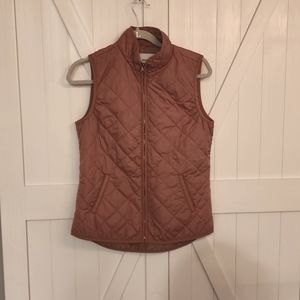Old Navy quilted vest
